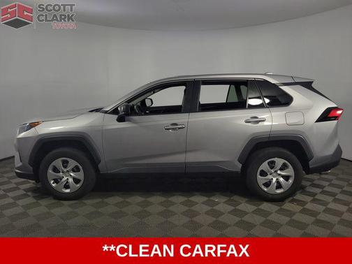 2022 Toyota RAV4 LE