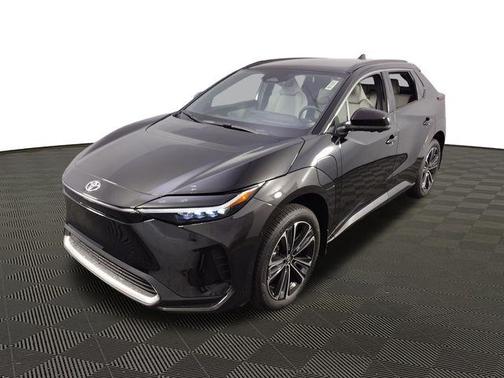 2025 Toyota bZ4X Limited