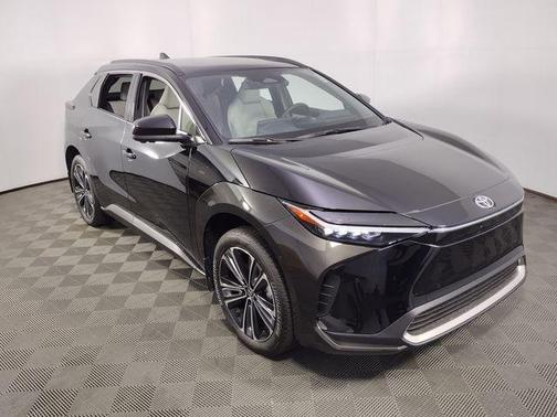 2025 Toyota bZ4X Limited