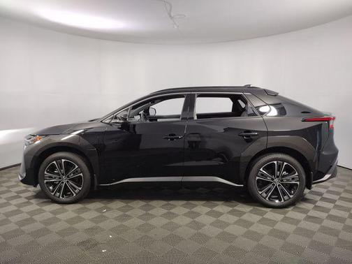 2025 Toyota bZ4X Limited