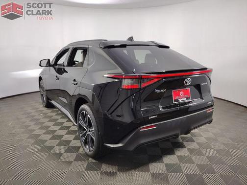 2025 Toyota bZ4X Limited