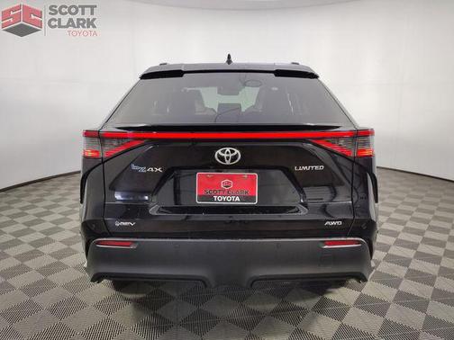 2025 Toyota bZ4X Limited