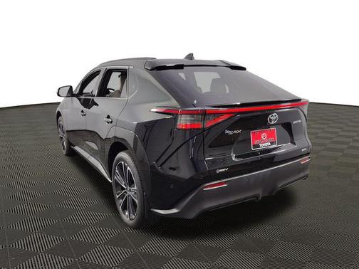 2025 Toyota bZ4X Limited