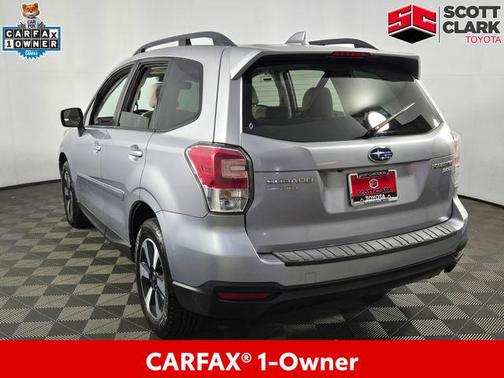Ice Silver Metallic 2017 Subaru Forester 2.5i Premium