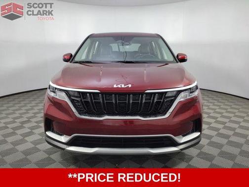 2024 Kia Carnival LX