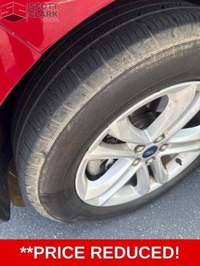 Rapid Red Metallic Tinted Clearcoat 2020 Ford Edge SEL