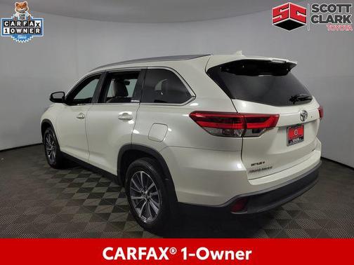 Blizzard Pearl 2019 Toyota Highlander XLE