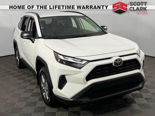 2025 Toyota RAV4 Hybrid SE