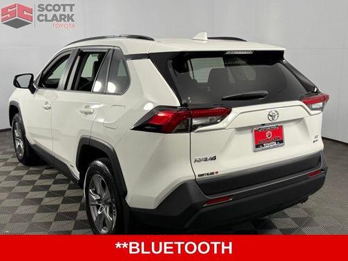 2025 Toyota RAV4 Hybrid SE