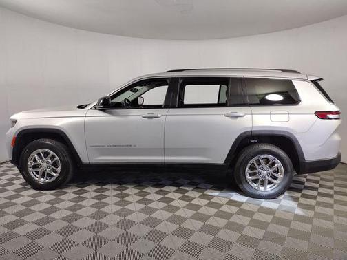 2021 Jeep Grand Cherokee L Laredo