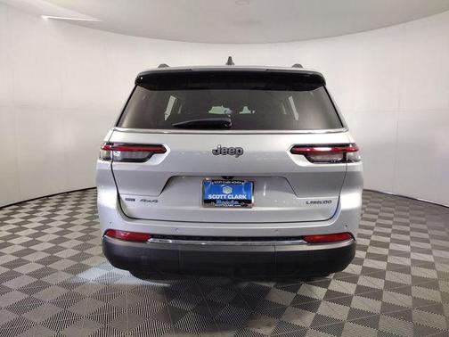 2021 Jeep Grand Cherokee L Laredo
