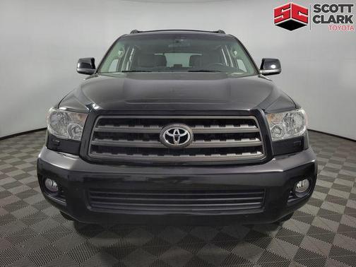 2017 Toyota Sequoia SR5
