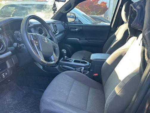 2019 Toyota Tacoma TRD Sport