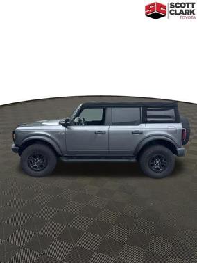 Carbonized Gray Metallic 2022 Ford Bronco Wildtrak