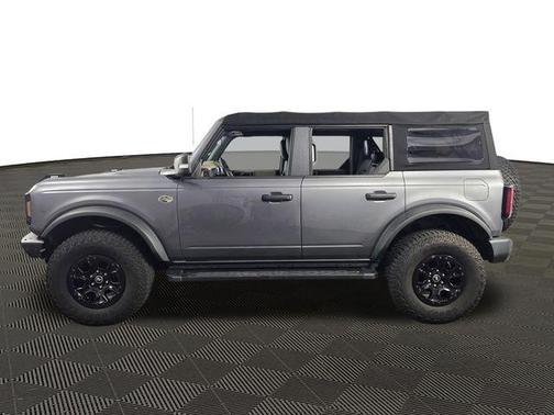 Carbonized Gray Metallic 2022 Ford Bronco Wildtrak