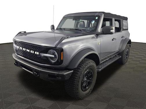 Carbonized Gray Metallic 2022 Ford Bronco Wildtrak