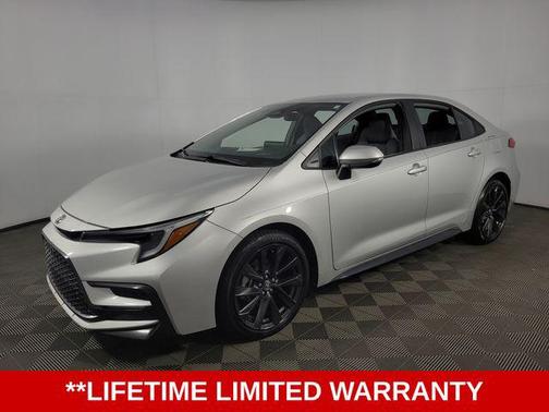 Classic Silver Metallic 2024 Toyota Corolla SE
