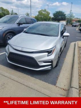 Classic Silver Metallic 2024 Toyota Corolla SE