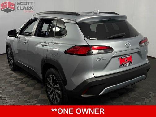 Sonic Silver 2024 Toyota Corolla Cross XLE