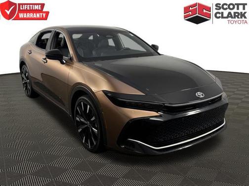 2023 Toyota Crown Platinum