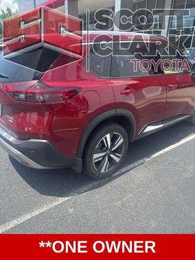 2021 Nissan Rogue Platinum