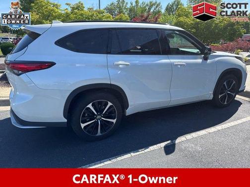 Blizzard Pearl 2021 Toyota Highlander XSE