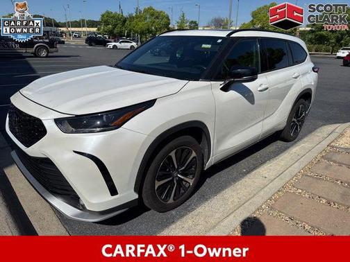 Blizzard Pearl 2021 Toyota Highlander XSE