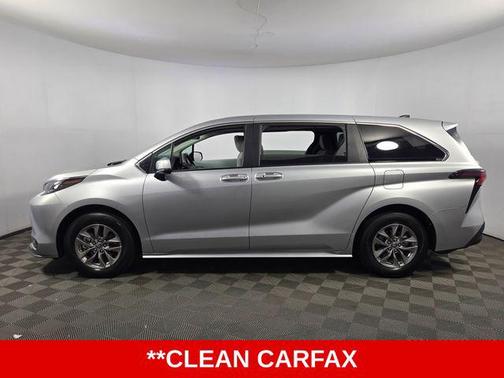 Celestial Silver Metallic 2025 Toyota Sienna LE