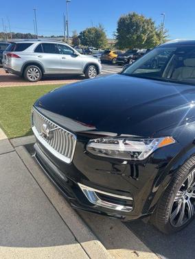 2025 Volvo XC90 B6 Plus 6-Seater