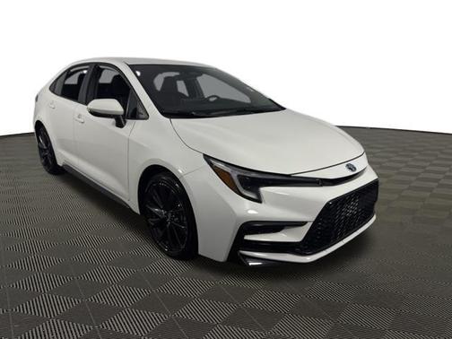 2025 Toyota Corolla Hybrid SE