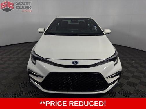 2025 Toyota Corolla Hybrid SE