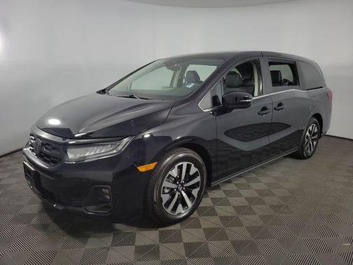 Crystal Black Pearl 2026 Honda Odyssey EX-L
