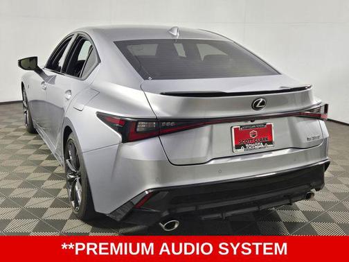 2022 Lexus IS 350 Base