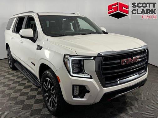 2023 GMC Yukon XL 4WD AT4