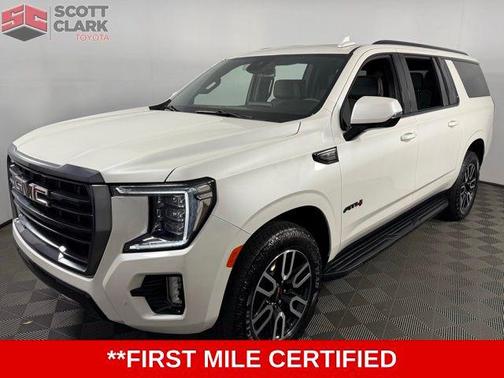 2023 GMC Yukon XL 4WD AT4