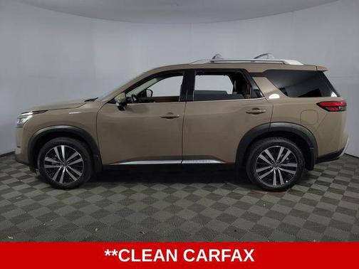 2024 Nissan Pathfinder Platinum FWD
