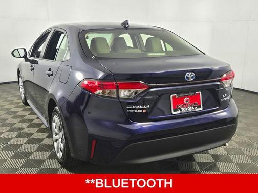 2024 Toyota Corolla Hybrid SE