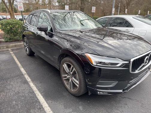 2018 Volvo XC60 T5 Momentum