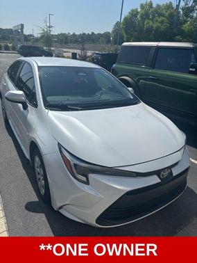 Wind Chill Pearl 2024 Toyota Corolla Hybrid SE