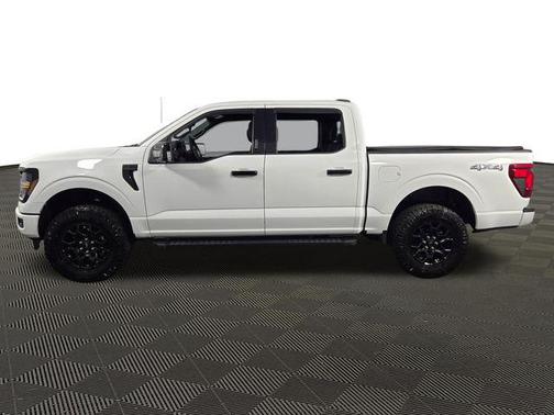 Oxford White 2024 Ford F-150 XLT