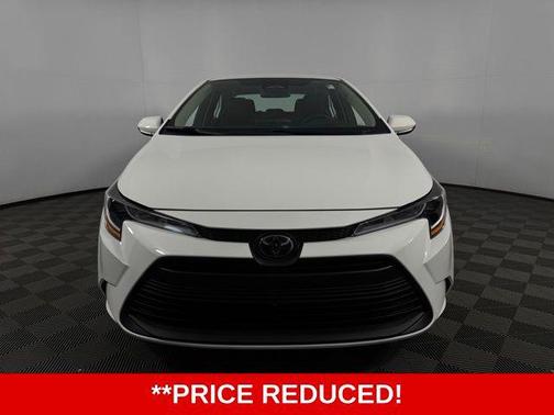 Ice Cap 2026 Toyota Corolla LE