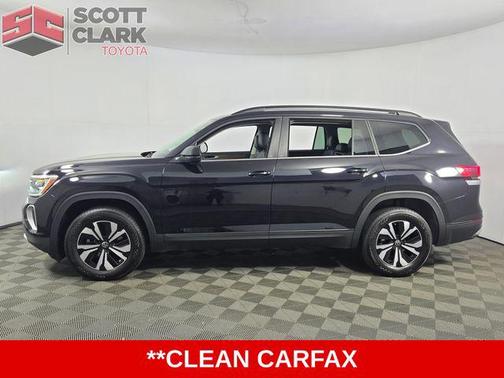 Deep Black 2024 Volkswagen Atlas 2.0T SE