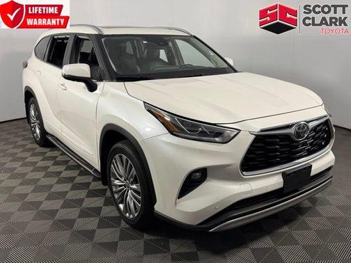 Blizzard Pearl 2020 Toyota Highlander Platinum