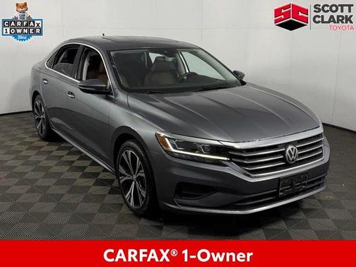 2022 Volkswagen Passat 2.0T SE