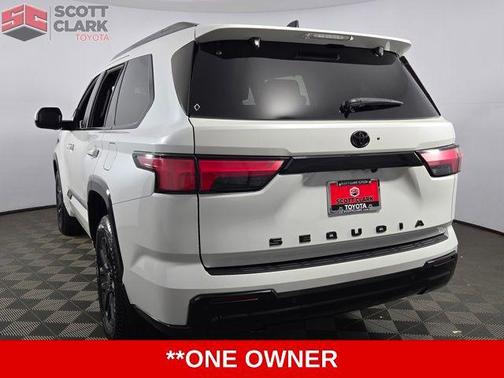 2024 Toyota Sequoia Platinum