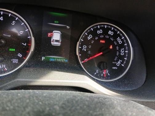 Super White 2019 Toyota RAV4 XLE