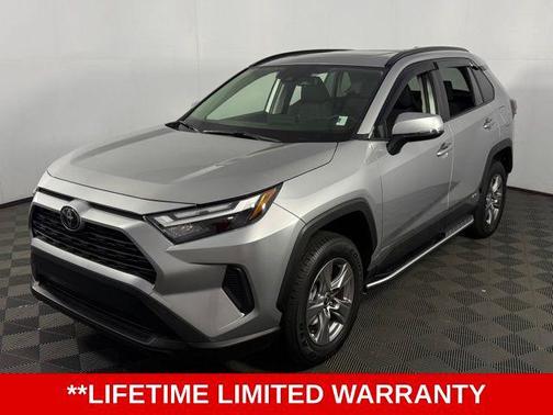 2025 Toyota RAV4 Hybrid XLE