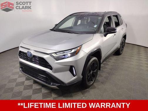 2024 Toyota RAV4 Hybrid SE
