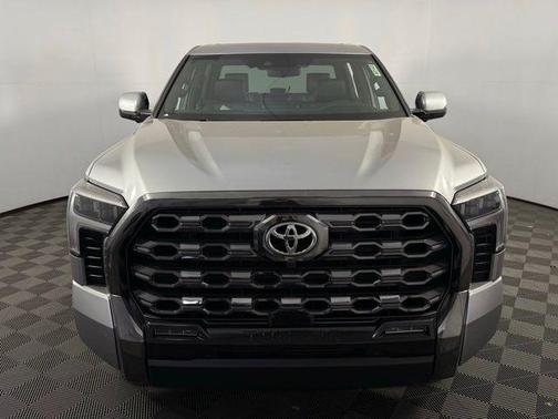 2025 Toyota Tundra Hybrid Platinum