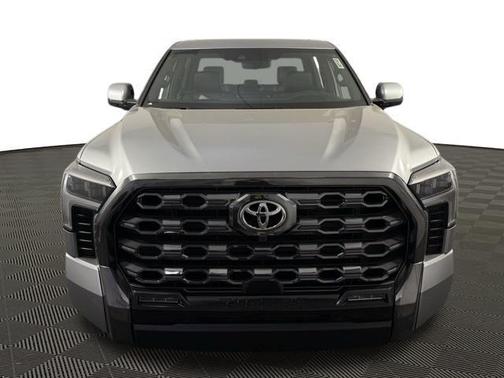 2025 Toyota Tundra Hybrid Platinum